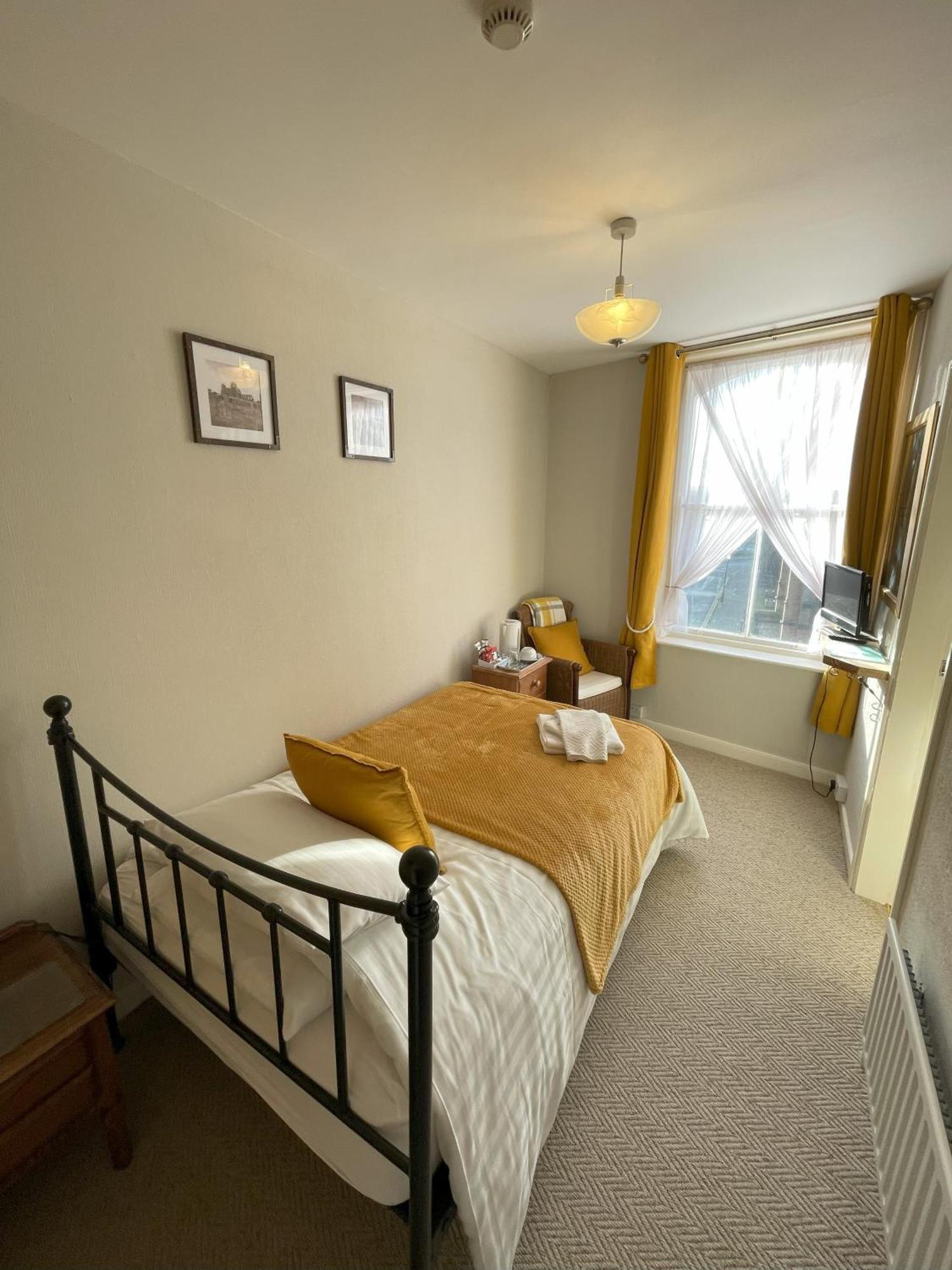 The Captain's Only Guest house 3*